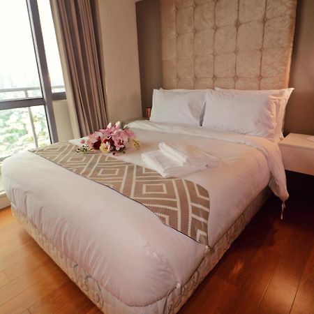 Oasis Regency @ Acqua Livingstone Near Rockwell Apartment Mandaluyong Luaran gambar