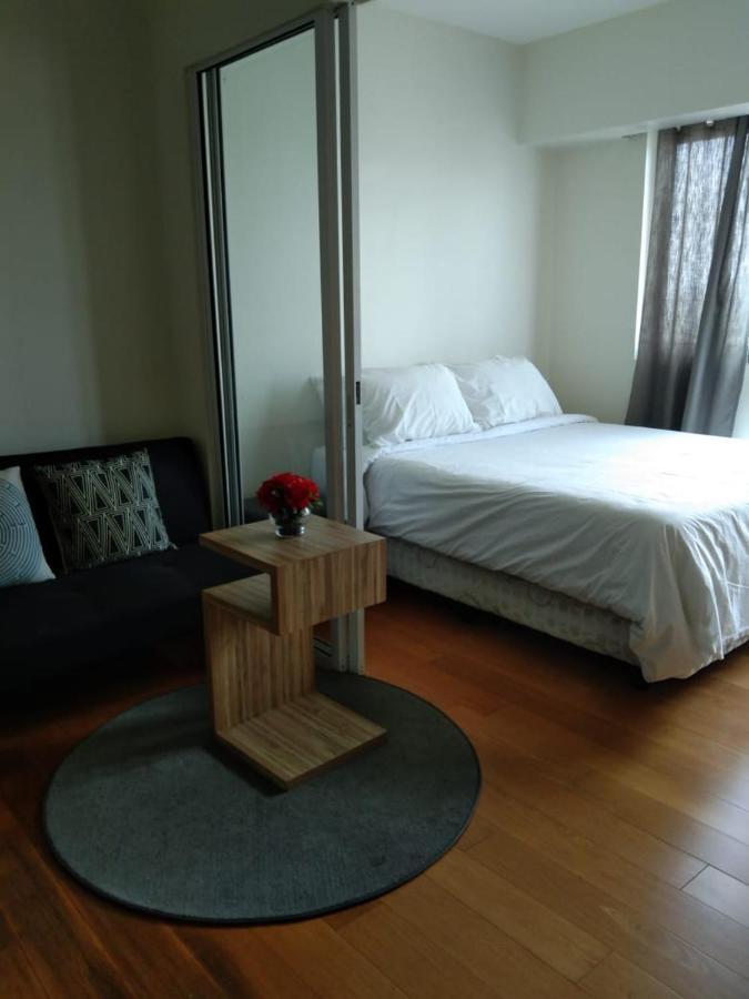 Oasis Regency @ Acqua Livingstone Near Rockwell Apartment Mandaluyong Luaran gambar