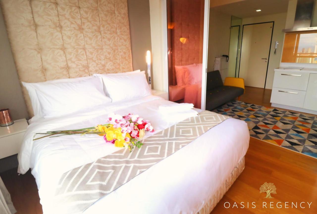 Oasis Regency @ Acqua Livingstone Near Rockwell Apartment Mandaluyong Luaran gambar