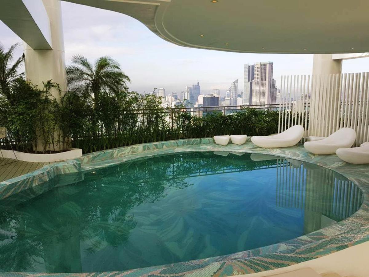 Oasis Regency @ Acqua Livingstone Near Rockwell Apartment Mandaluyong Luaran gambar